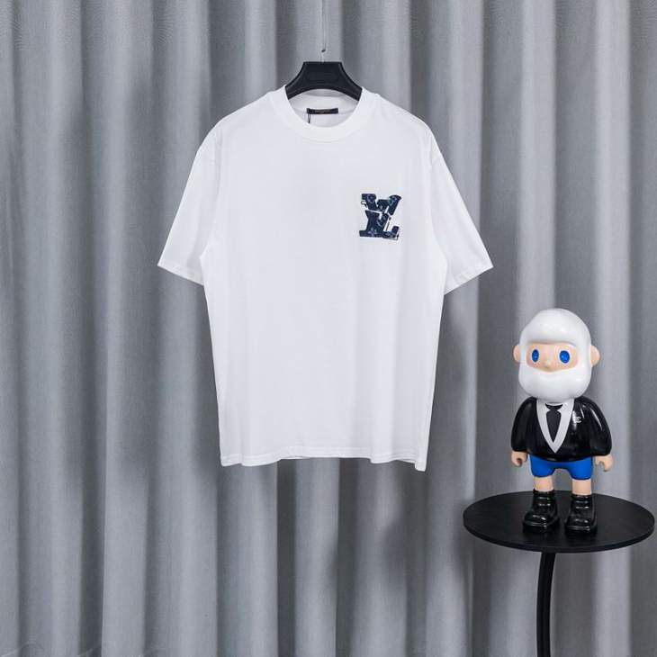 Picture of Louis Vuitton T Shirts Short _SKULVS-2XLaztx117839
